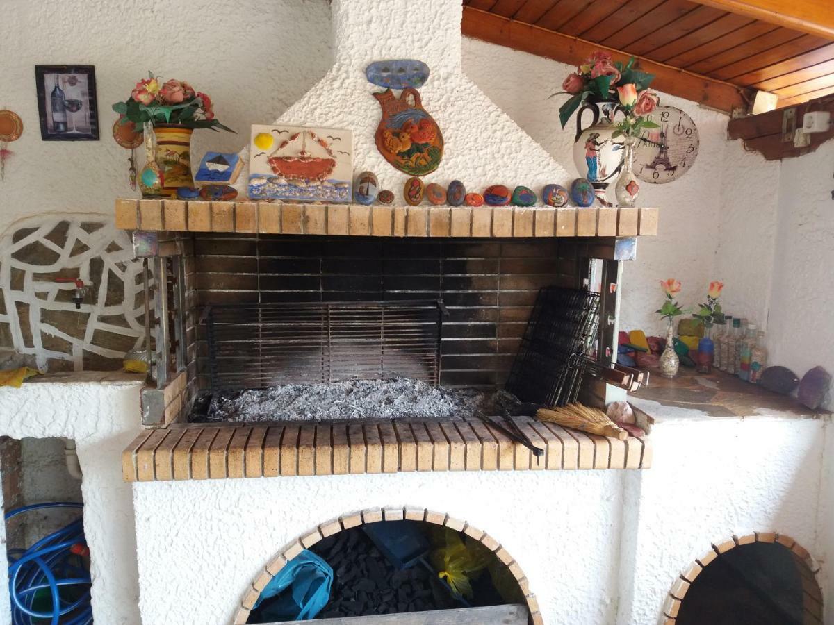 Aliki House *