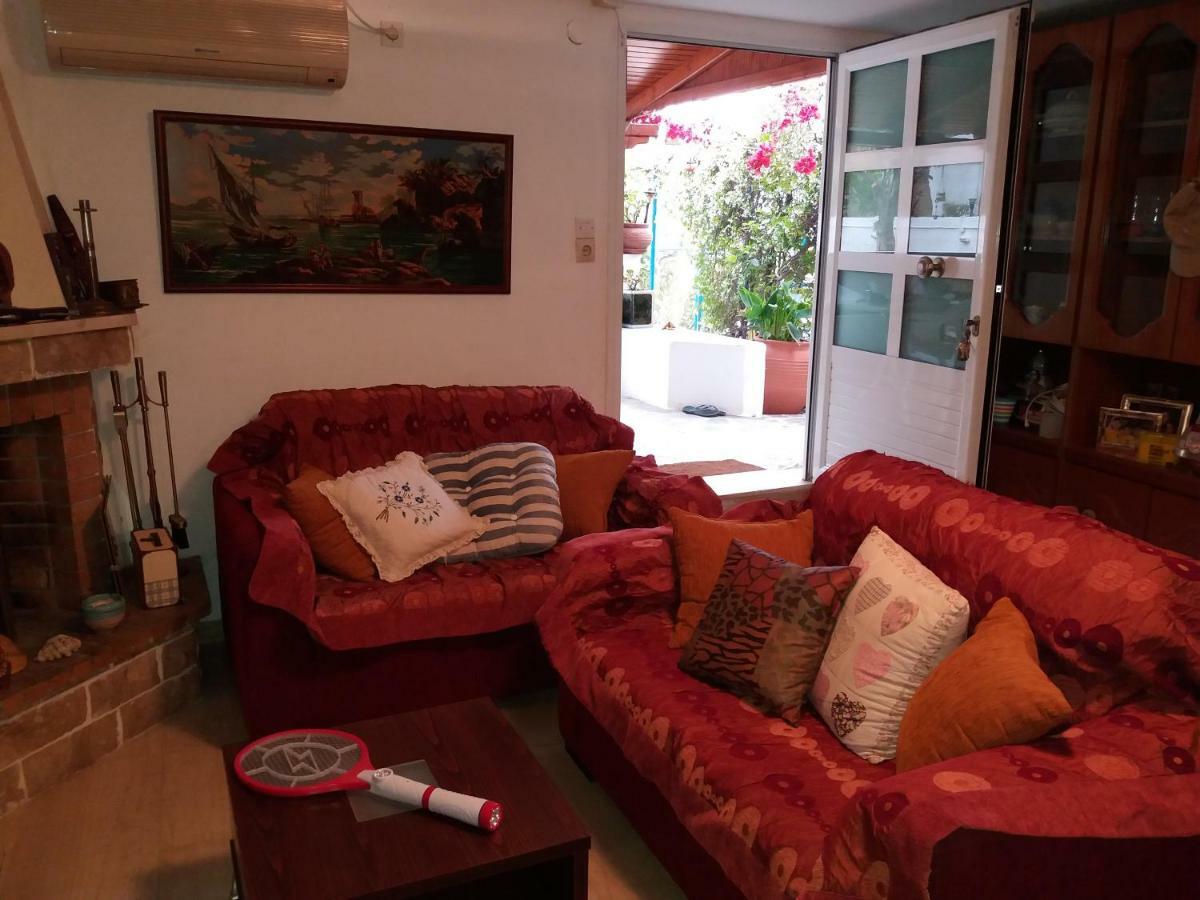 Aliki House Country house Porto Rafti